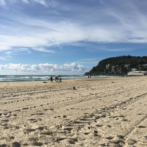Burleigh Palms Holiday Apartments - Accommodation VIC 14