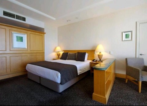 Deluxe King Room In Gold Tower - Accommodation VIC 2