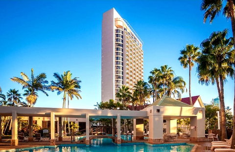 Deluxe King Room In Gold Tower - Accommodation VIC 12