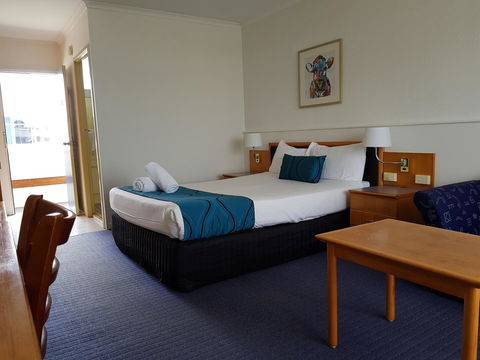 The Q Motel Rockhampton - Accommodation VIC 38