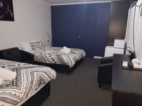 The Q Motel Rockhampton - Accommodation VIC 23