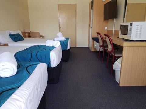 The Q Motel Rockhampton - Accommodation VIC 33