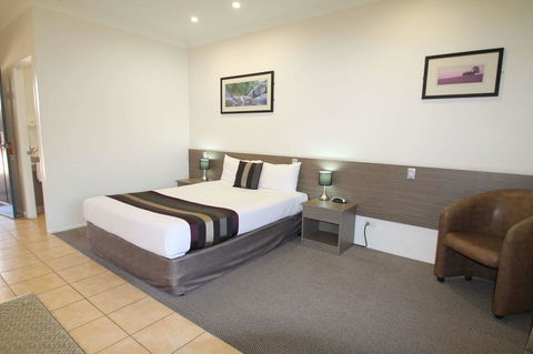 Midlander Motor Inn - Accommodation VIC 13