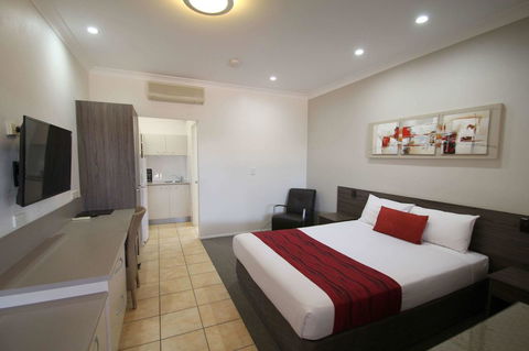 Midlander Motor Inn - Accommodation VIC 12
