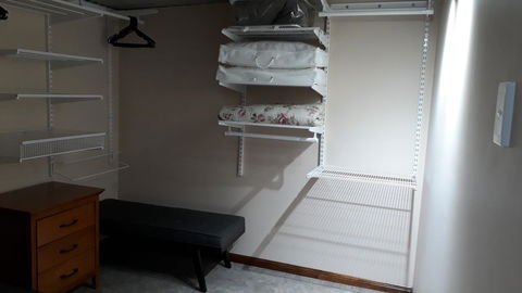 Private Apartment With Scenic Gardens - Accommodation VIC 14