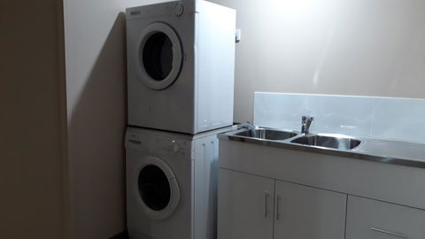 Private Apartment With Scenic Gardens - Accommodation VIC 16