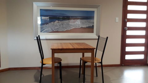 Private Apartment With Scenic Gardens - Accommodation VIC 8