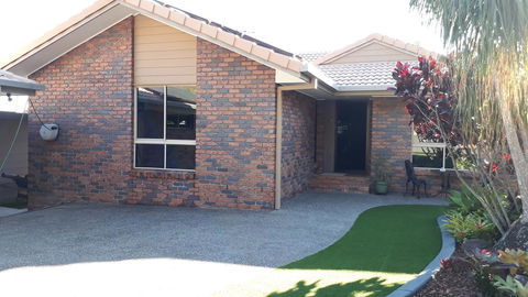Private Apartment With Scenic Gardens - Accommodation VIC 3