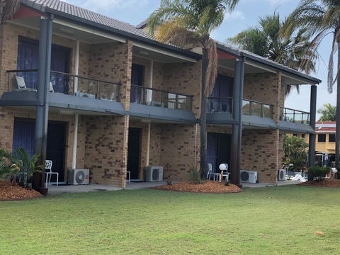Bribie Waterways Motel - Accommodation VIC 8