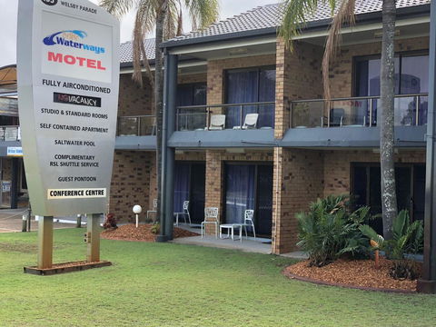 Bribie Waterways Motel - Accommodation VIC 9
