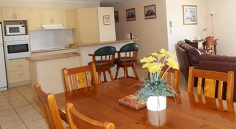 Sylvan Beach Resort - Accommodation VIC 15