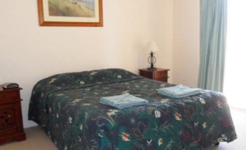 Sylvan Beach Resort - Accommodation VIC 13