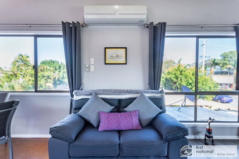 Family Holiday Haven On Boronia 100m To Beach - Accommodation VIC 3