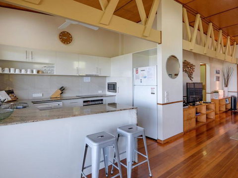 Claytons 1 By Discover Stradbroke - Accommodation VIC 21