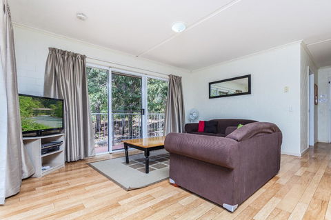 The Islander - Accommodation VIC 4