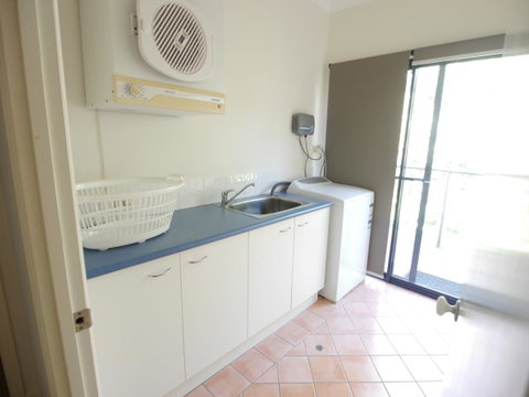 A Tequila Sunrise - Accommodation VIC 9