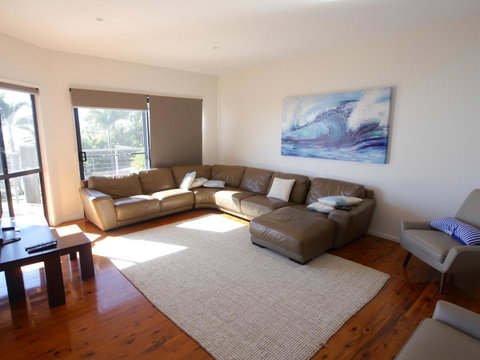 A Tequila Sunrise - Accommodation VIC 2