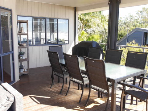 A Tequila Sunrise - Accommodation VIC 5