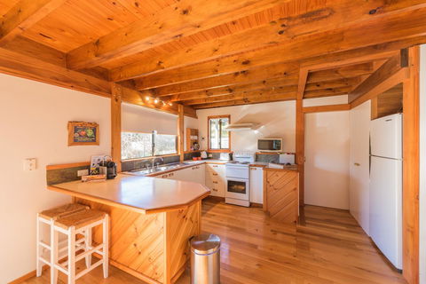 Parnella Adventure Bay, Bruny Island - Accommodation VIC 4