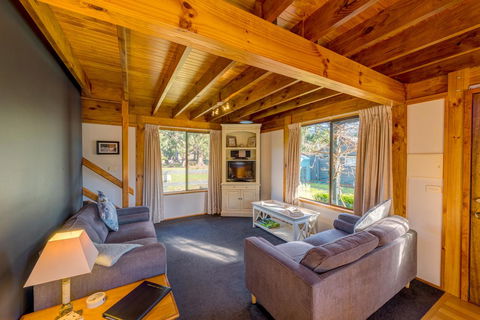 Parnella Adventure Bay, Bruny Island - Accommodation VIC 1