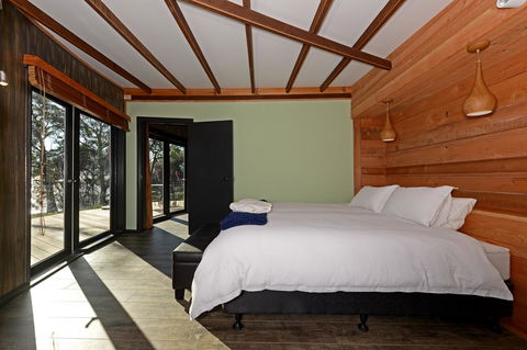 Taylors Bay Cottage - Accommodation VIC 9