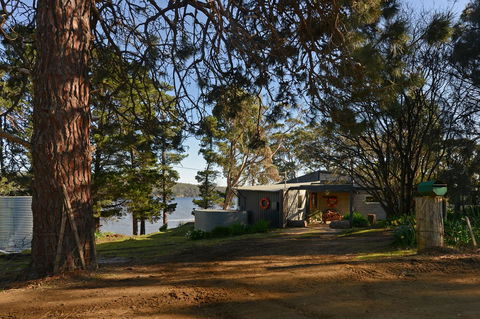 Taylors Bay Cottage - Accommodation VIC 13