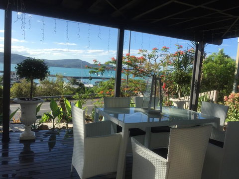 'Chez-Nous' - Two Bedroom Apartment - Accommodation VIC 1