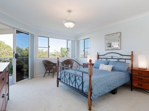 'GrandView', 10 Grandview Close - Huge House With Water Views, Aircon, WIFI, Netflix, Foxtel & Billiard Table - Accommodation VIC 1