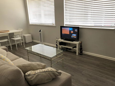 1 Bedroom Unit In Heart Of Elsternwick - Accommodation VIC 3