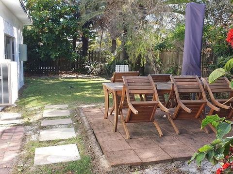 1 Spectrum Street, Rainbow Beach- Close To Shops And Main Beach - Accommodation VIC 3