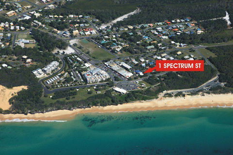1 Spectrum Street, Rainbow Beach- Close To Shops And Main Beach - Accommodation VIC 2