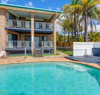 1-33 Tingira Close - Rainbow Beach Gorgeous ocean views swimming pool air conditioning - Accommodation VIC