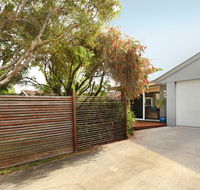 1/882 David Low Way Marcoola - 500 Bond Linen included pet friendly - Accommodation VIC