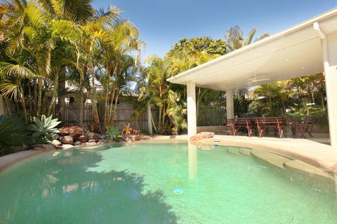 11 Dalmor Court, Coolum Beach - Pet Friendly, Linen Supplied, 500 BOND - Accommodation VIC 2