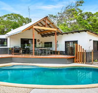 11 Naiad Court - Rainbow Shores Fantastic Family Retreat Swimming Pool 200m to beach Free Wi-Fi - Accommodation VIC