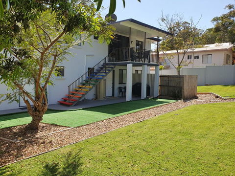 12 Cooloola Drive - Family Home, Close To Beach, Pet Friendly - Accommodation VIC 2