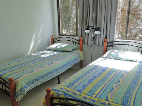 15 'Harbourside' 3-7 Soldiers Point Road - Right On The Waterfront - Accommodation VIC 3