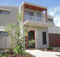 15 Wave Crescent Mount Coolum - Pet Friendly WIFI Foxtel Linen Included - Accommodation VIC