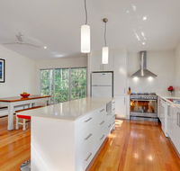 19 Satinwood - Natures retreat with a bit of sandy feet - Accommodation VIC