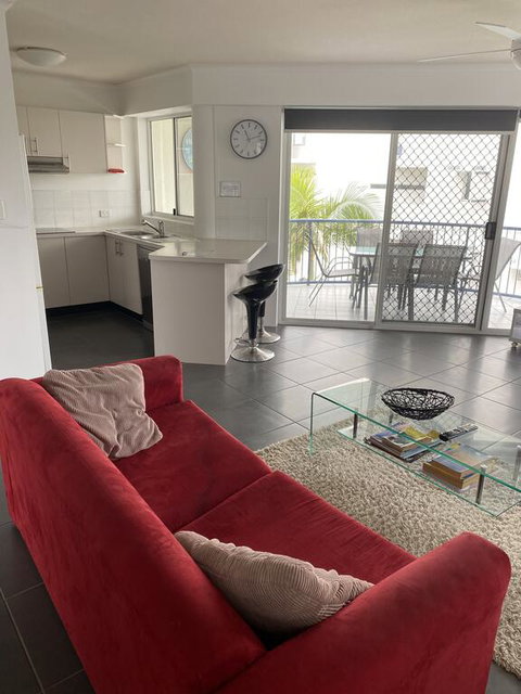 2 Bedroom Apartment Close To Mooloolaba Beach - Accommodation VIC 2