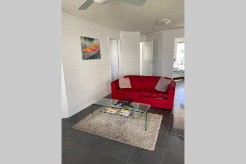 2 Bedroom Apartment Close To Mooloolaba Beach - Accommodation VIC 0