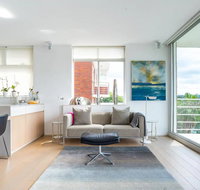 2 Bedroom Apartment with Bay View - Accommodation VIC