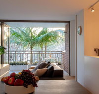 2 Bedroom Apt in Potts Point with Parking - Accommodation VIC