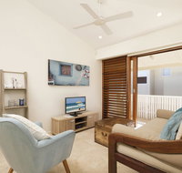 2 Hale Lani - Accommodation VIC