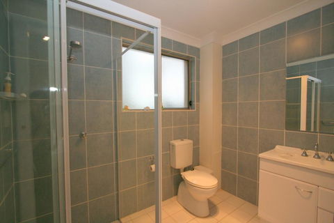 2/17 Jillamatong Street - Accommodation VIC 3