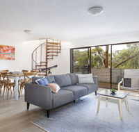 20 Booneroo - Walk To The Beach - Accommodation VIC