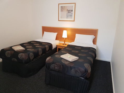 22 Gillies Street Apartments - Accommodation VIC 2