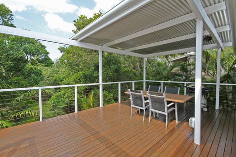 25 Goongilla Street, Yaroomba 500 BOND - Accommodation VIC 1