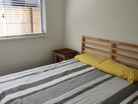 26 Satinwood Drive- Low Set Modern, Sleeps 8 - Accommodation VIC 3