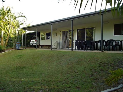 27 Carlo Road - Rainbow Beach, Affordable Family Beach House - Accommodation VIC 0